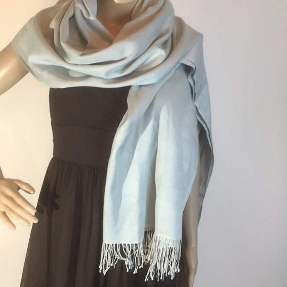 Accessories - Women’s Pashmina wool & silk Wrap